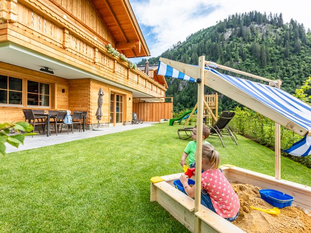 Raingrub Chalets